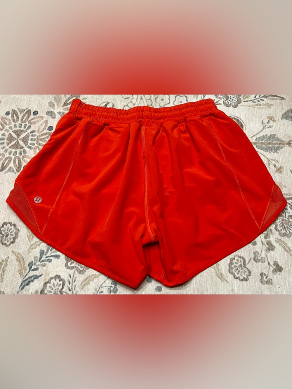 Lululemon Hotty Hot Short II *Long 4"
Red Size 4 - Picture 5 of 7